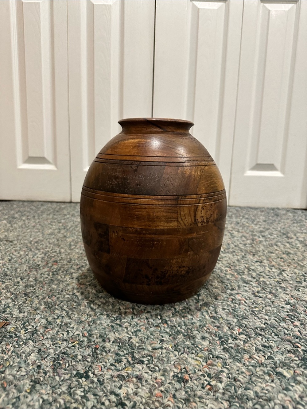 Aged Wood Vase - Picture 3 of 5